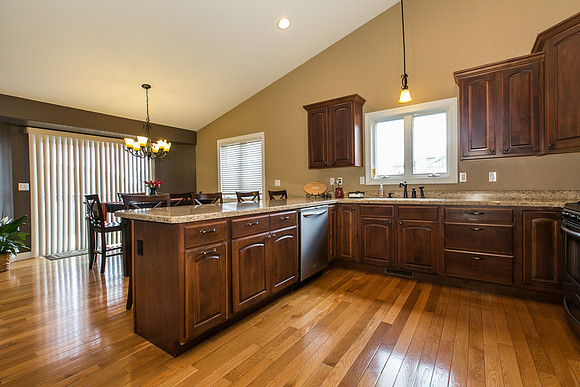2266 JILL DR006