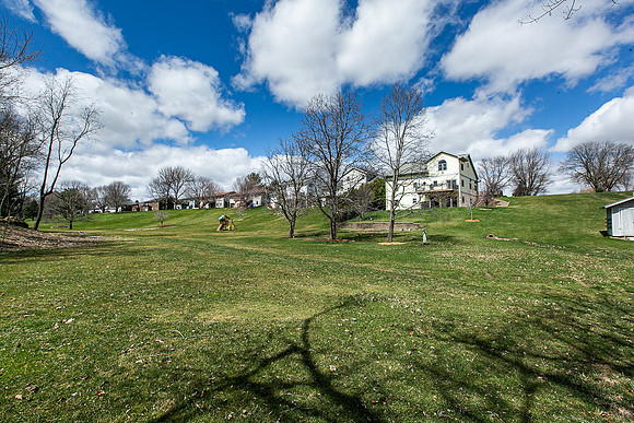 601 7TH AVE SW061