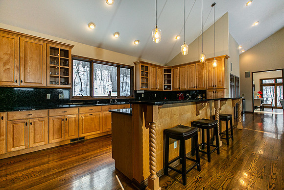 3 POND CT012