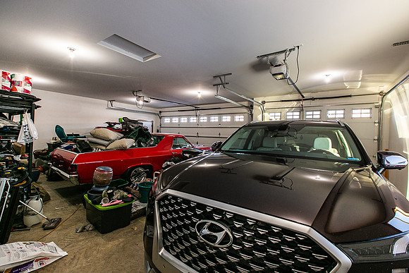 822 7TH ST SW044