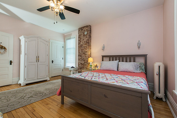 1095 GROVE TERRACE015