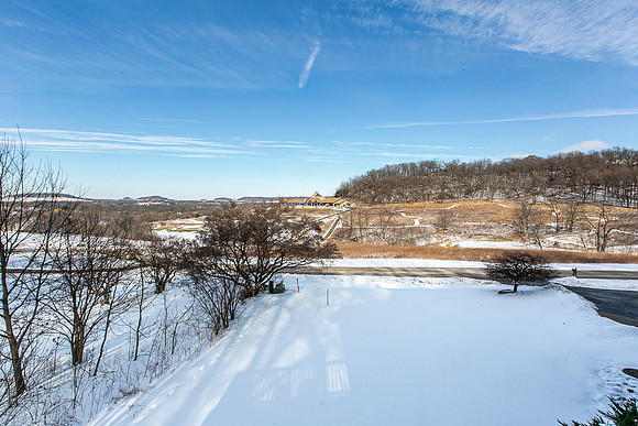 3 POND CT021