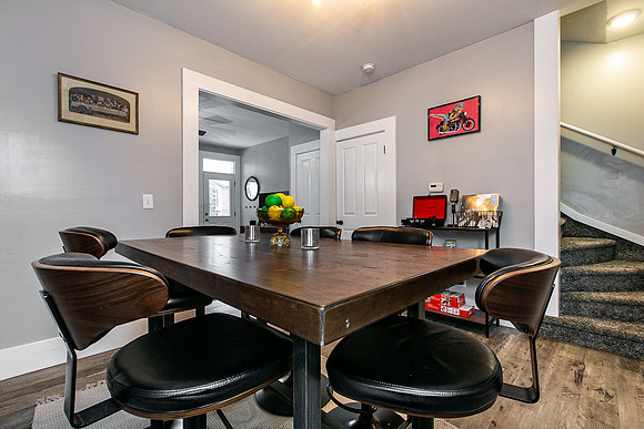 492 HAYDENS LN008