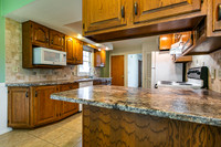 2222 WOODLAWN017