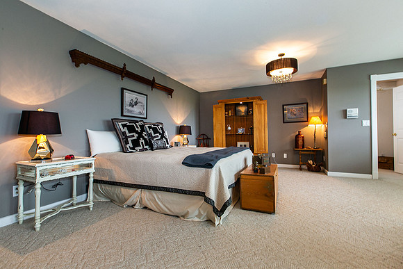 14013 BARRINGTON_034