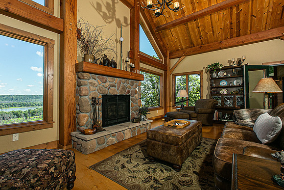 352 ESTES RIDGE007