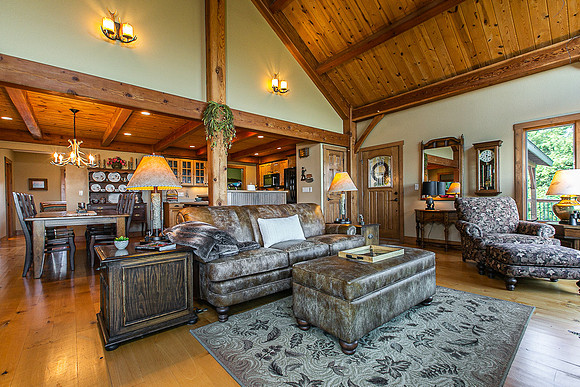 352 ESTES RIDGE010