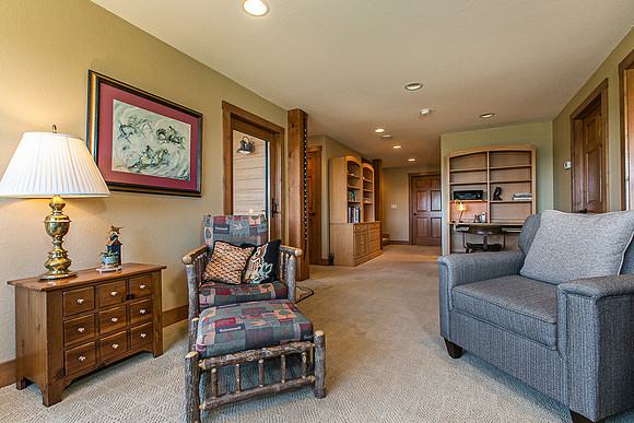352 ESTES RIDGE043
