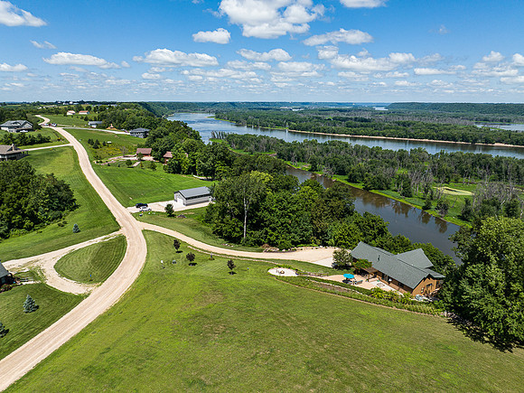 352 ESTES RIDGE070