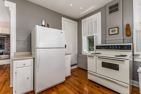 245 FREMONT016