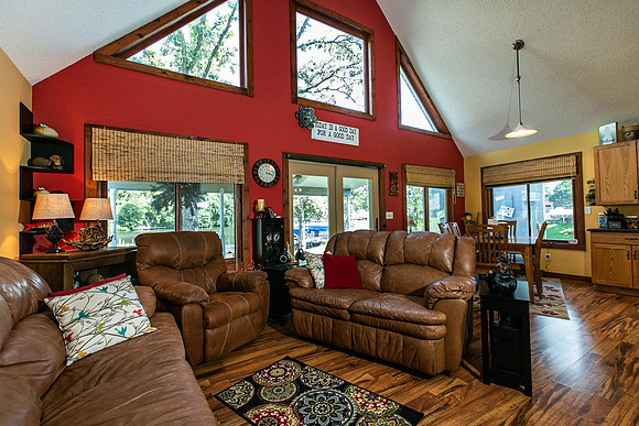 CABIN 15_010