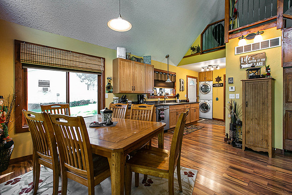 CABIN 15_017