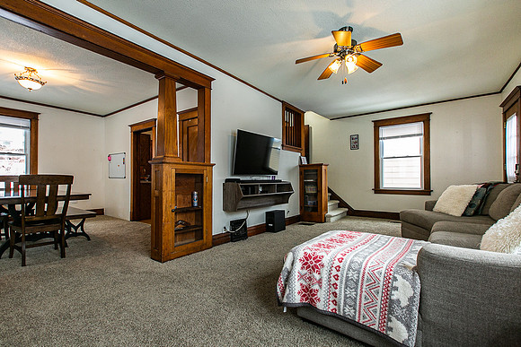 839 AIR HILL005