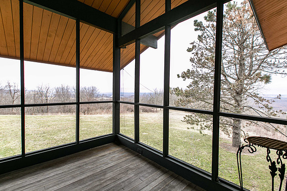 7683 ECHO VALLEY031