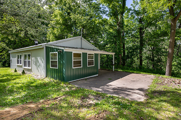 3881 SANDY HOOK RD041