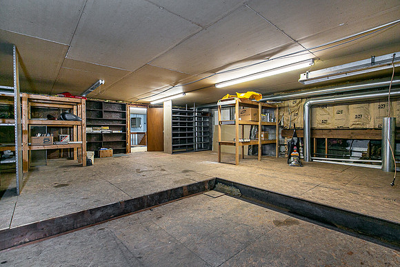 315 N MAIN026