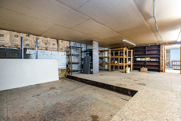 315 N MAIN025