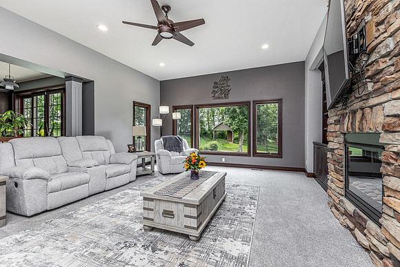 12146 WHISPERING MEADOWS005