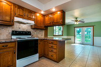 2222 WOODLAWN012