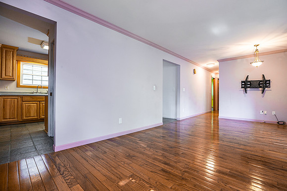8A285 MADISON CT_008