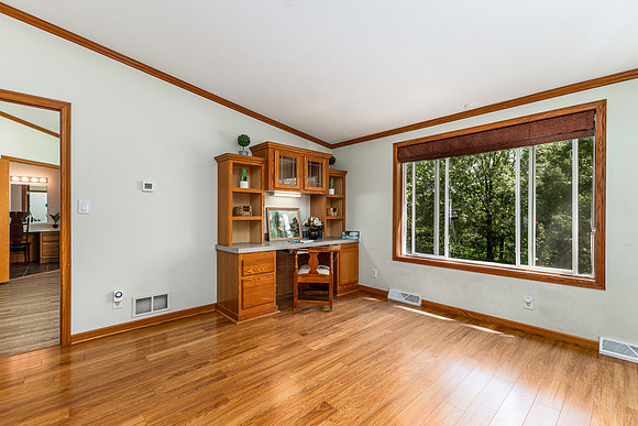 3881 SANDY HOOK RD021