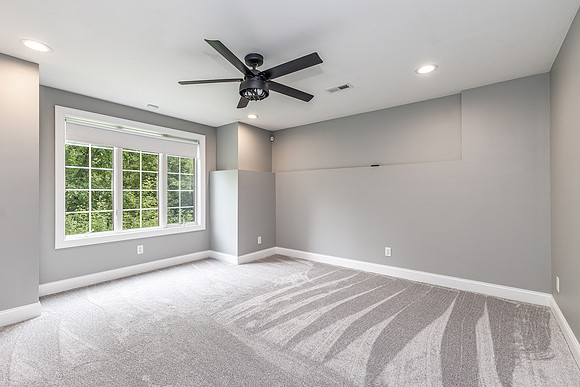 12146 WHISPERING MEADOWS039