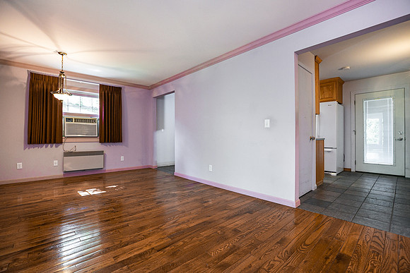8A285 MADISON CT_009