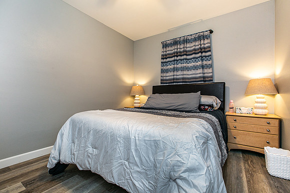 2804 CENTRAL011