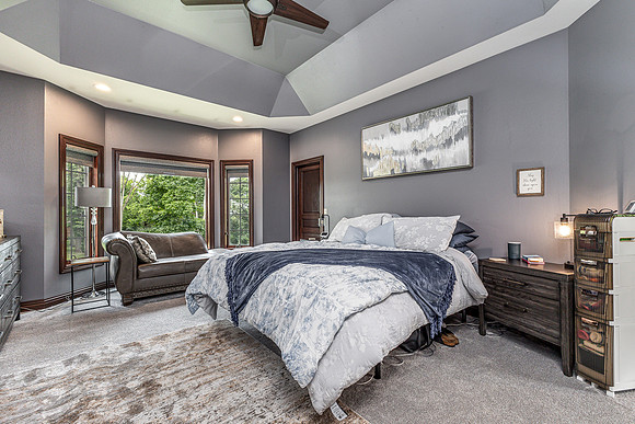 12146 WHISPERING MEADOWS017