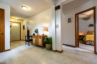 1381 WEST 5TH011