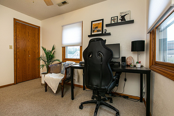 1381 WEST 5TH023