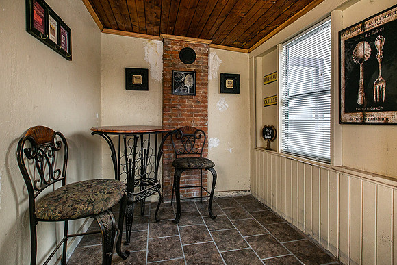 447 SUMMIT020