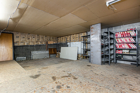 315 N MAIN024