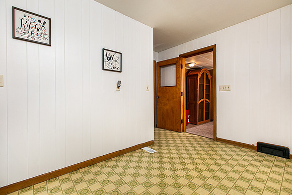 2755 CENTRAL018