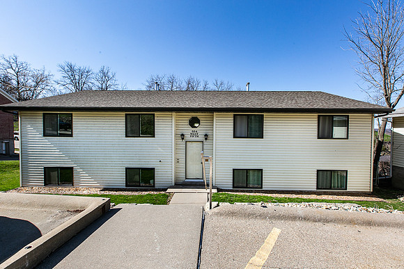 554 WEST 5TH ST001