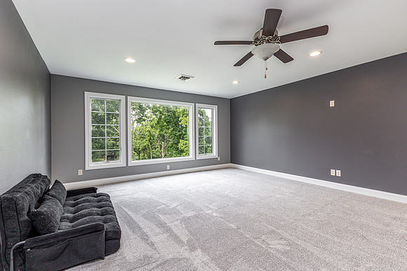 12146 WHISPERING MEADOWS025