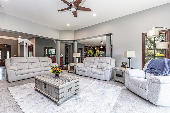 12146 WHISPERING MEADOWS007