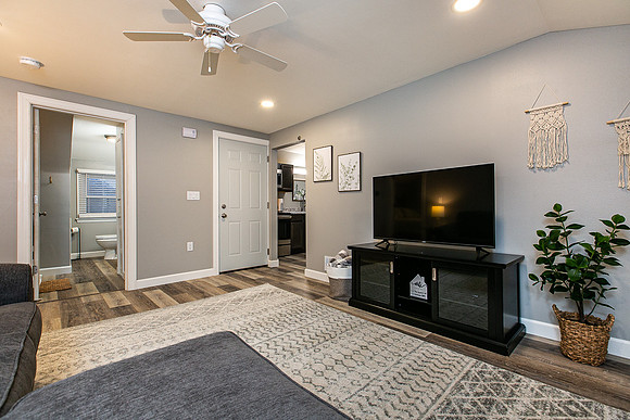 2804 CENTRAL023