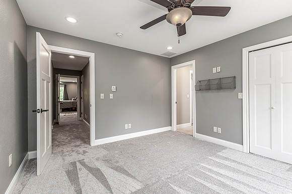 12146 WHISPERING MEADOWS033
