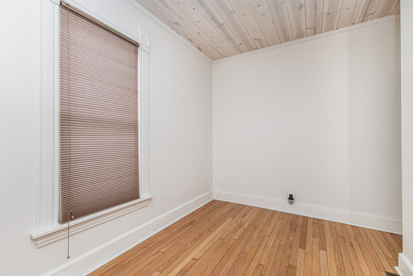 616 ELK ST 012