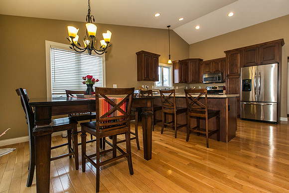 2266 JILL DR005