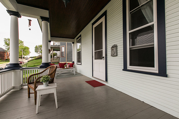 1095 GROVE TERRACE023