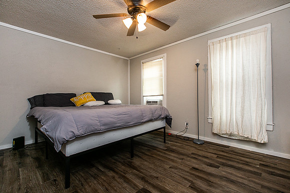 335 KLINGENBERG TERRACE016