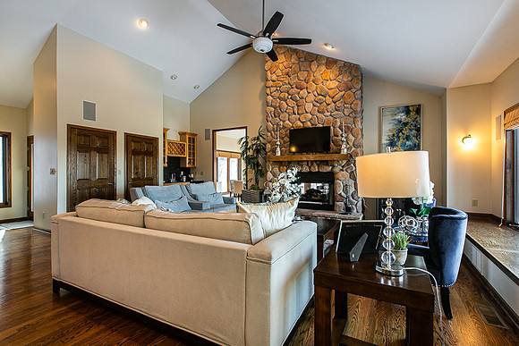 3 POND CT004
