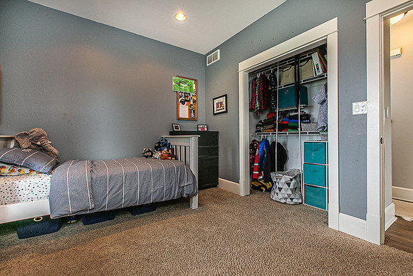 7448 PRAIRIE VIEW LN030