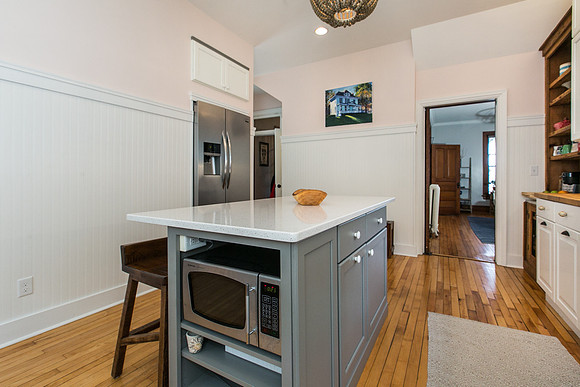 1095 GROVE TERRACE011