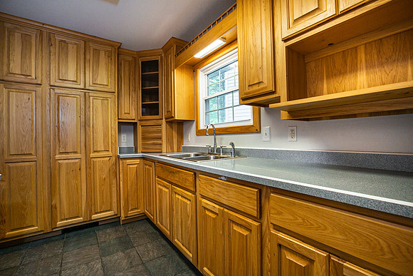 8A285 MADISON CT_014