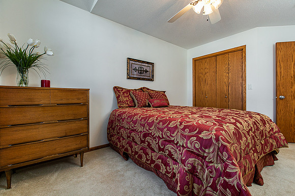 2416 WHEATLAND DR029