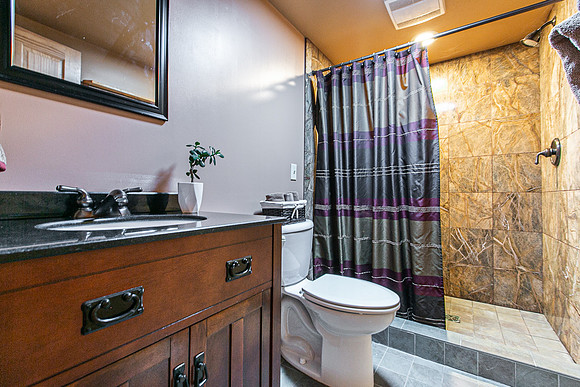4757 N HAMMER RD037