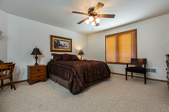 2416 WHEATLAND DR041